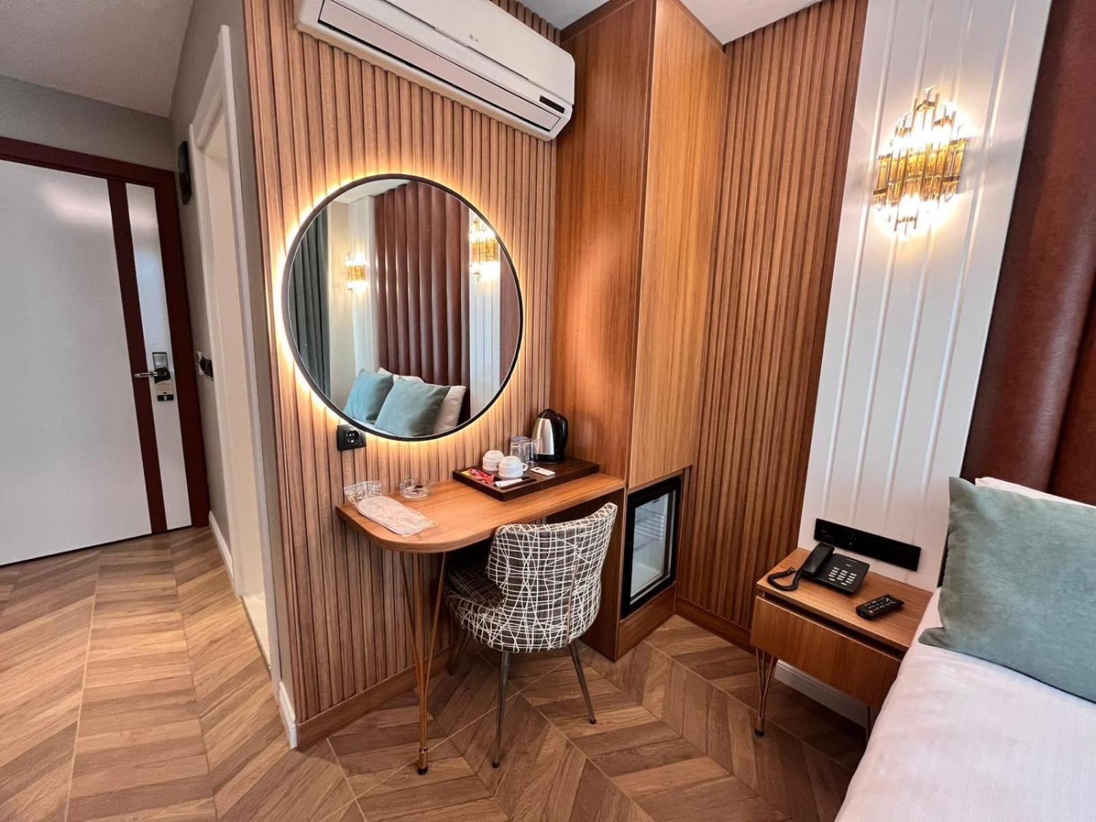 Gumus Palace Hotel Istanbul Exterior foto